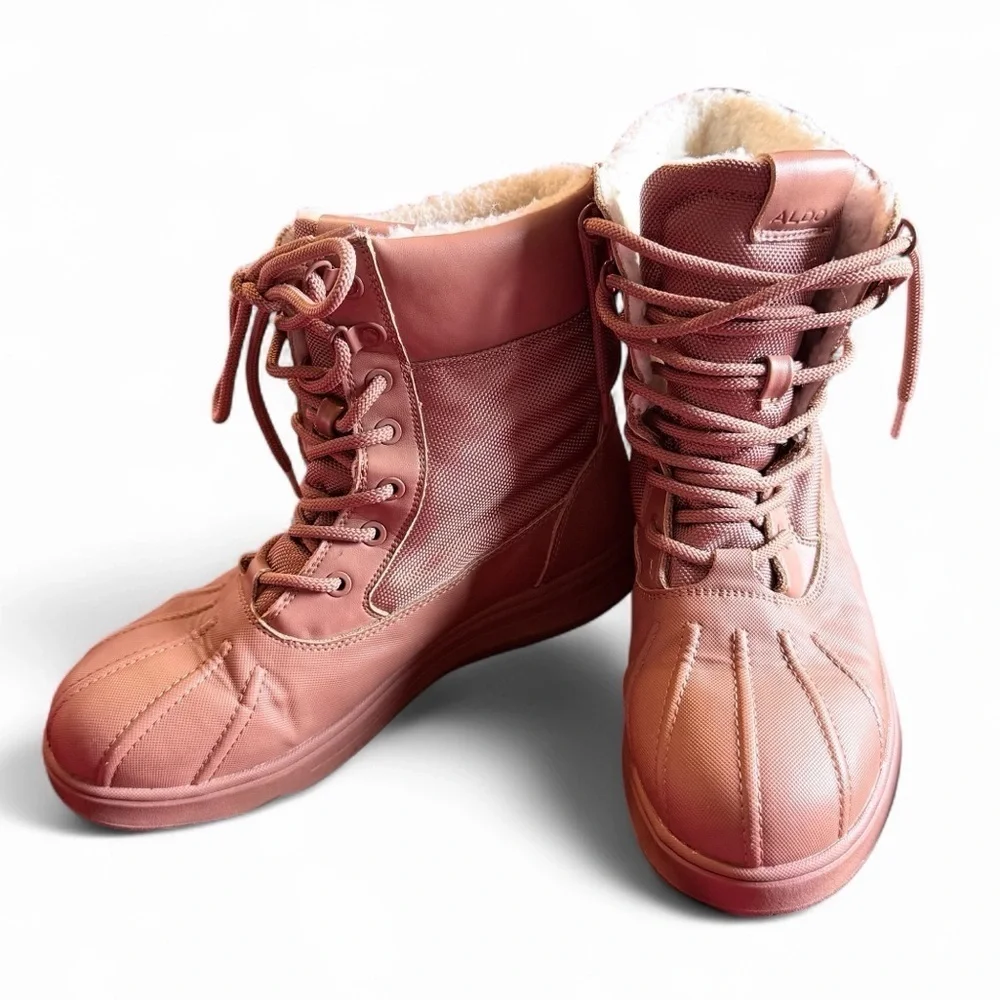 ALDO WaterProof Powder Boots in tan/brown size 9.5 women’s